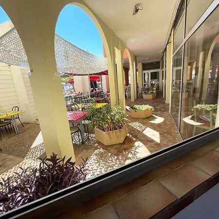 Port With Harbor View Apartment Leucate
